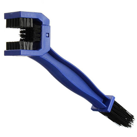  Keenso Motorcycle Bike Chain Cleaner, Durable 3-Sided Bristles Chain  Cleaning Brush Cycle Brake Dirt Remover Tool, Blue : Sports & Outdoors