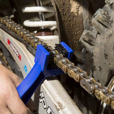 Chain Brush