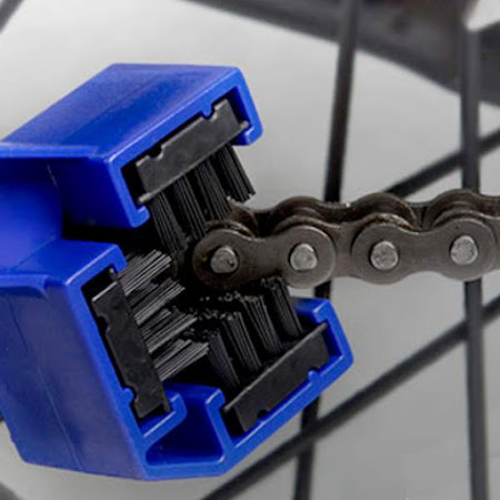 Chain Brush
